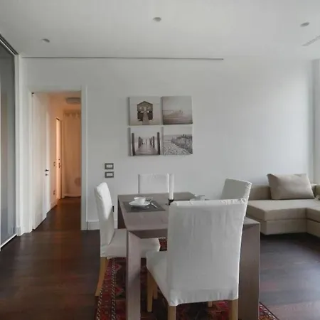 Liberazione - Solaria By Halldis Apartment